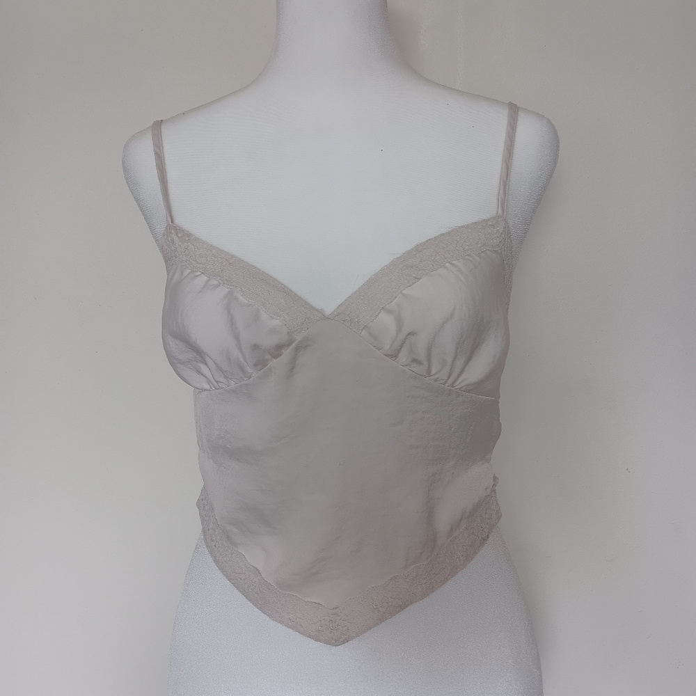 lace cropped cami